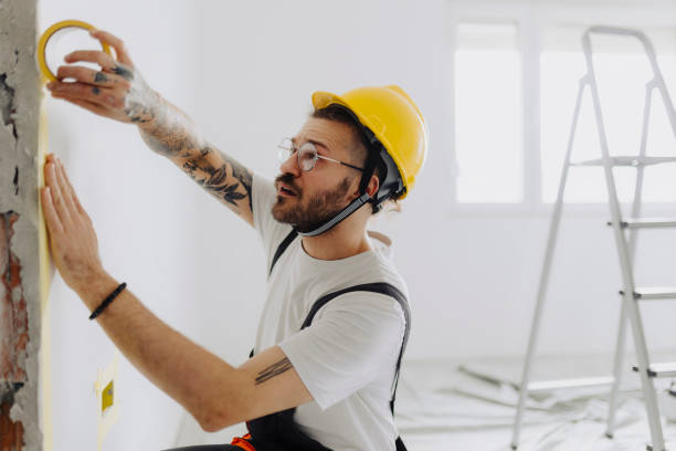 Best Cabinet Painting and Refinishing  in New London, IA