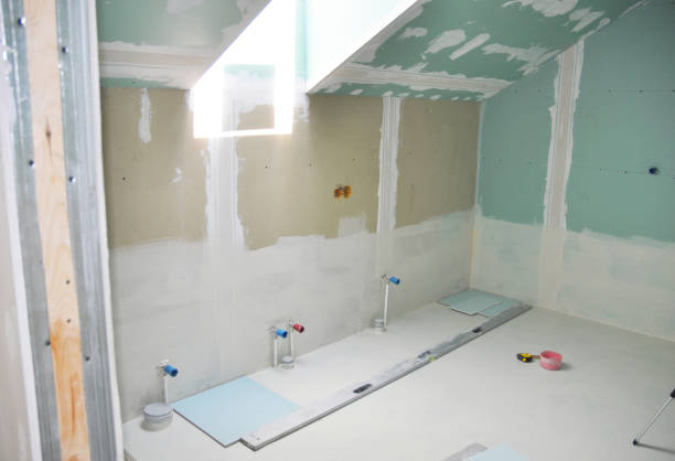 Best Water-Damaged Drywall Repair  in New London, IA